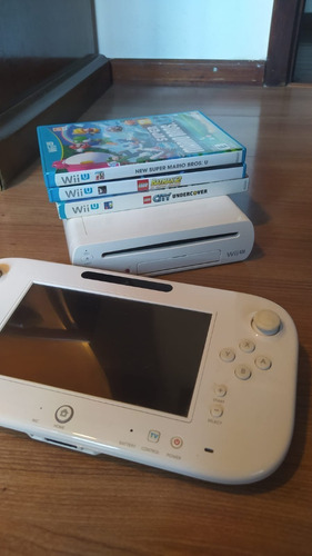 Nintendo Wii U Branco [usado] +3 Jogos Originais - Escorrega o Preço